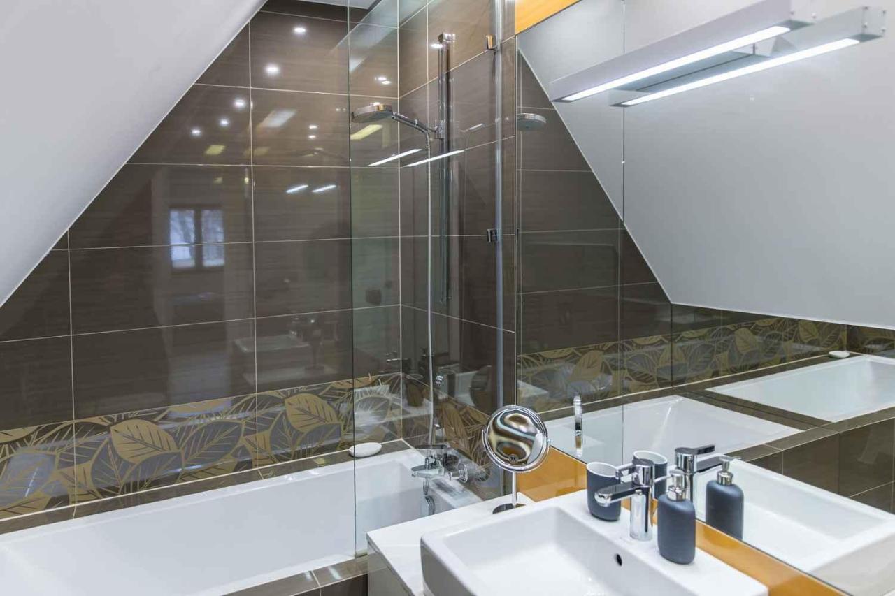 Apartament Srebrny ザコパネ エクステリア 写真
